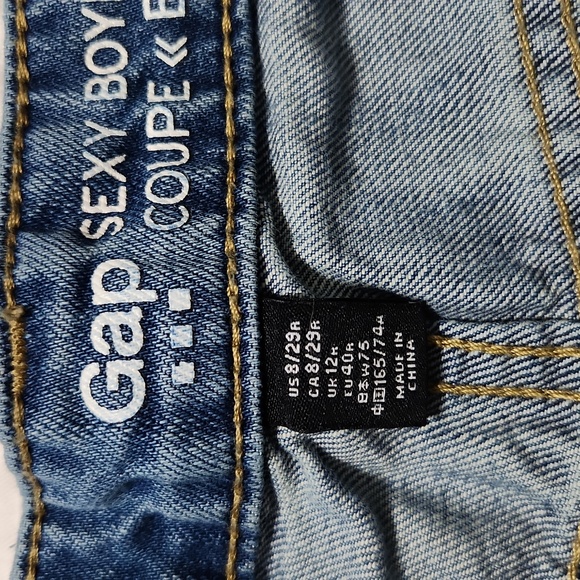 Gap Sexy Boyfriend Fit Jeans EUC - Picture 3 of 5